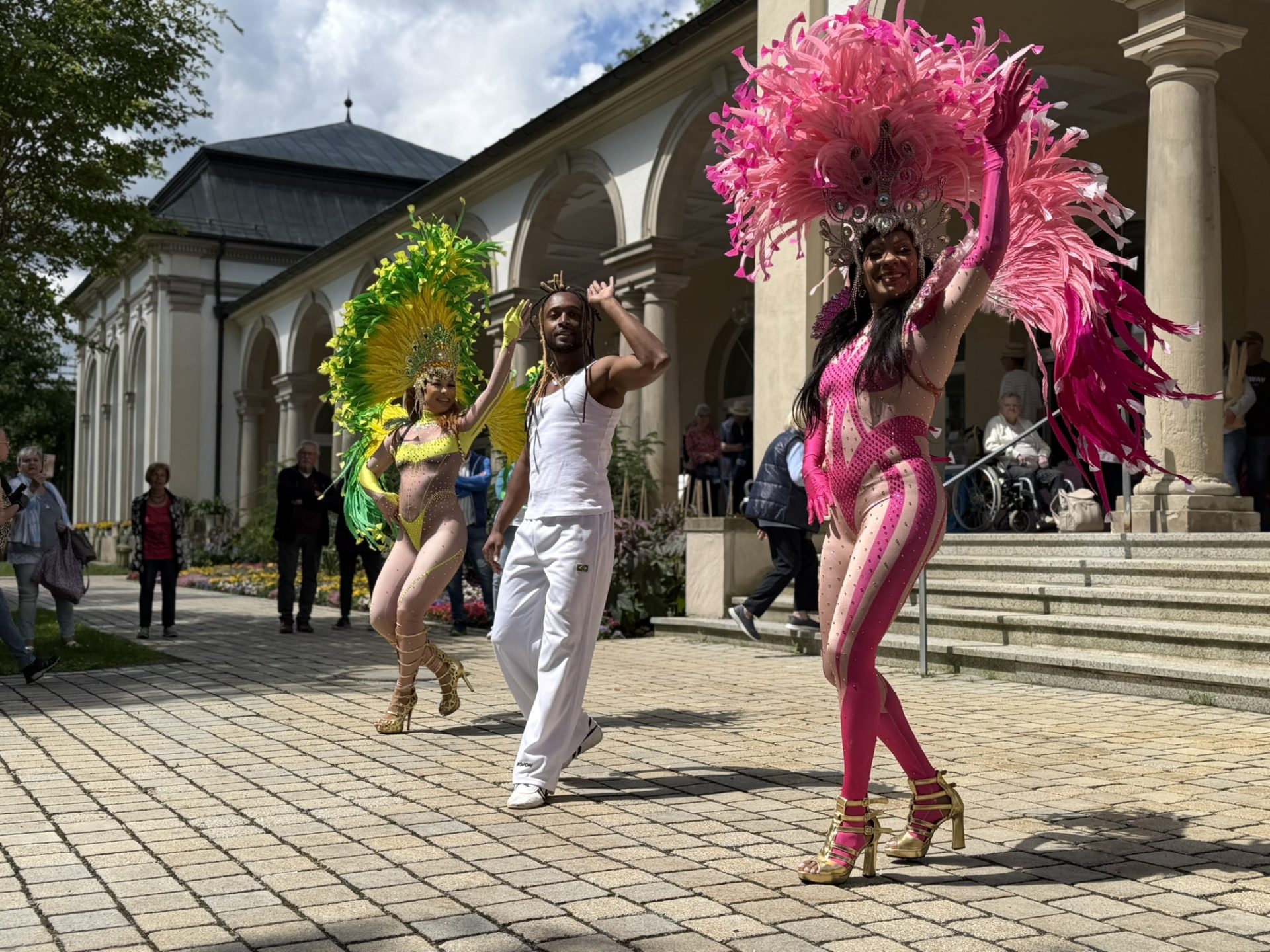 Samba Tänzer Kurparkfest Bad Steben